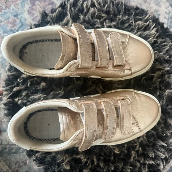 Veja ChromeFree Recife Sneakers - Picture 6 of 12